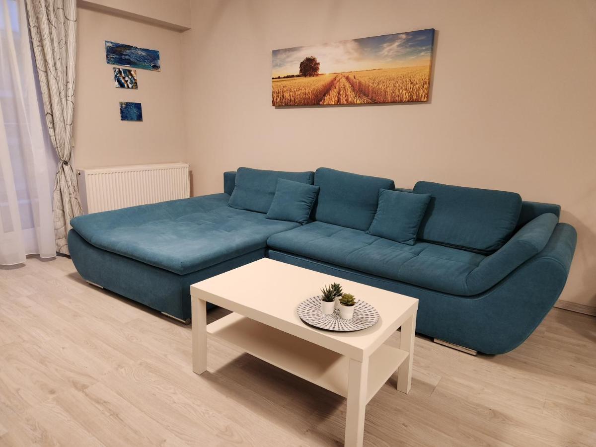 Airport Apartment Otopeni Exterior foto