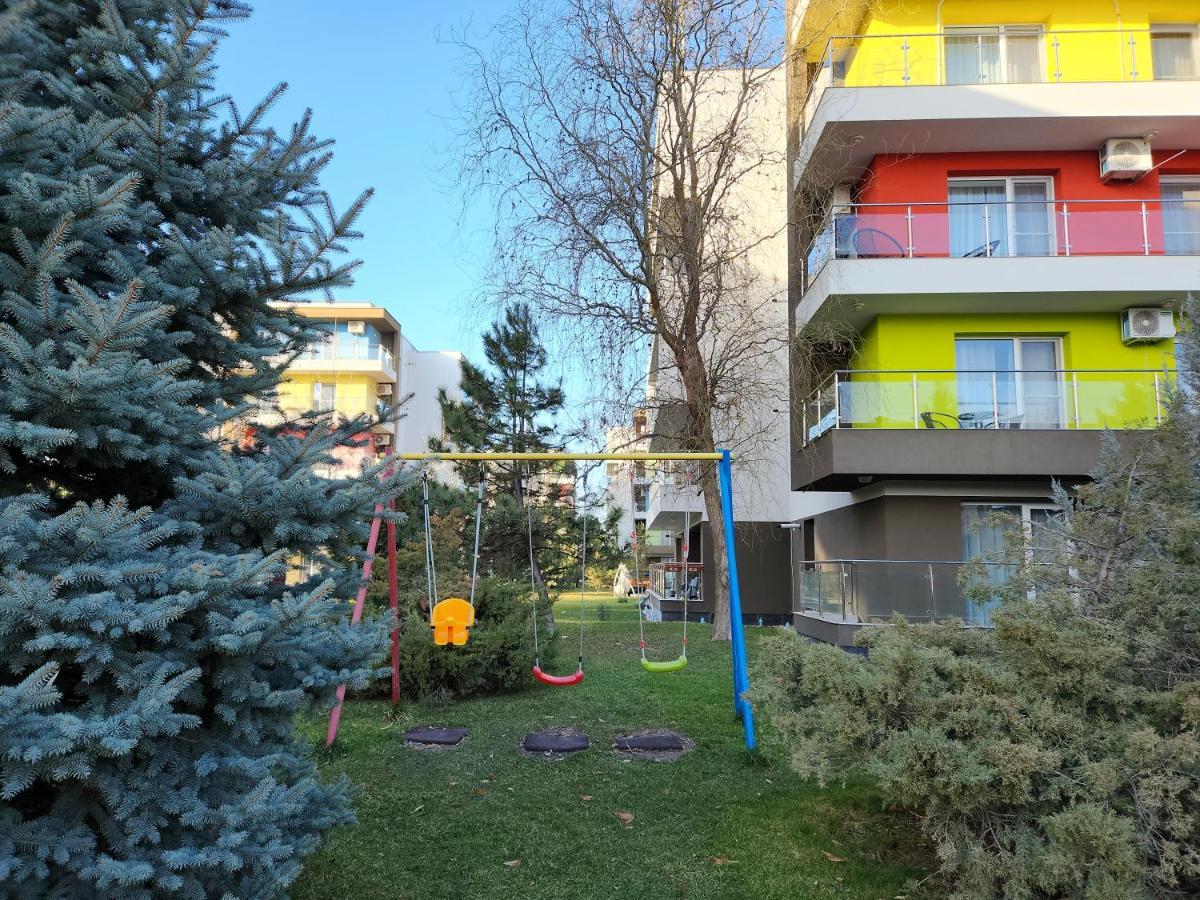 Airport Apartment Otopeni Exterior foto